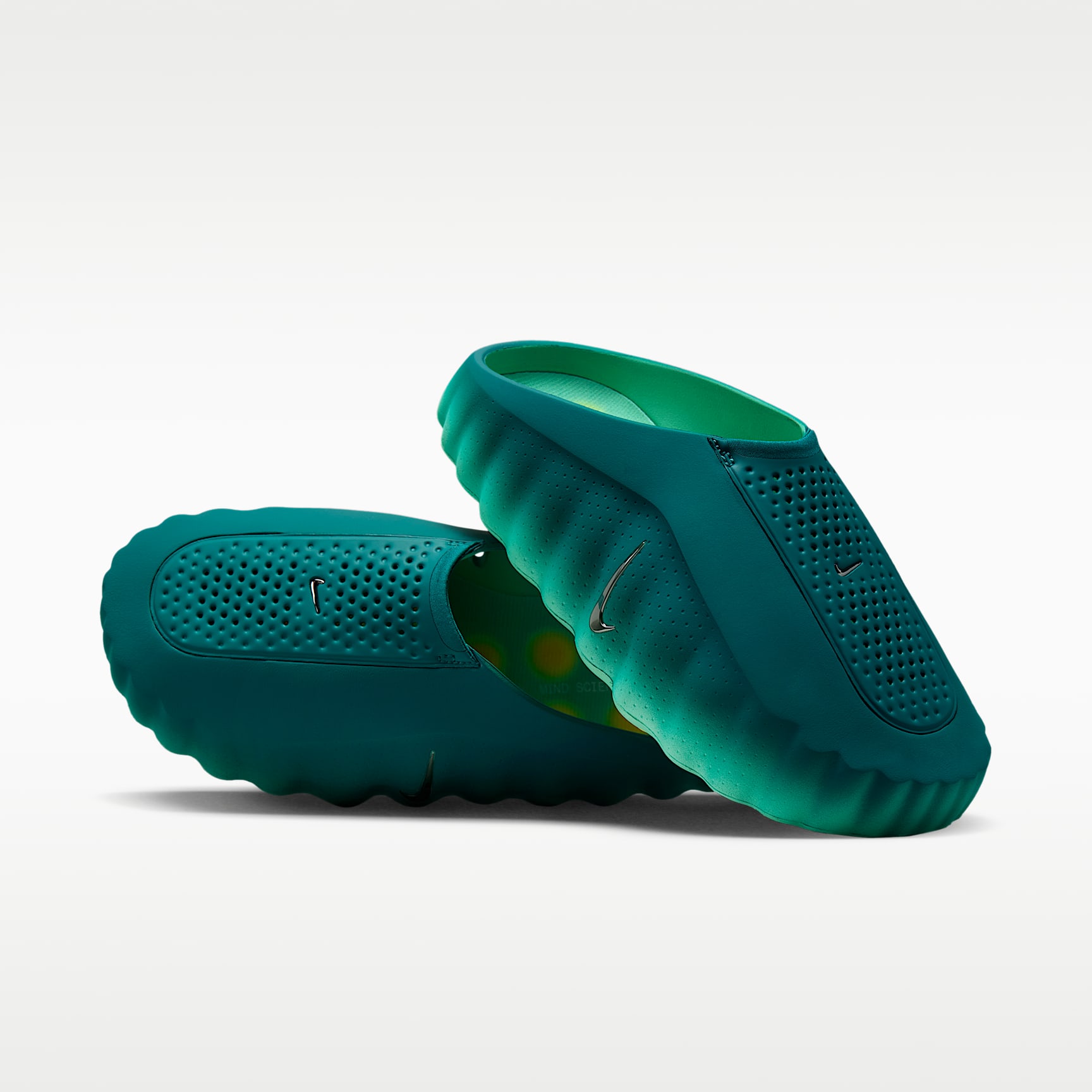 NIKE公式】Nike Mind 001 メンズ プレゲーム ミュール.オンライン NIKE公式】Nike Mind 001 メンズ プレゲーム ミュール.オンライン